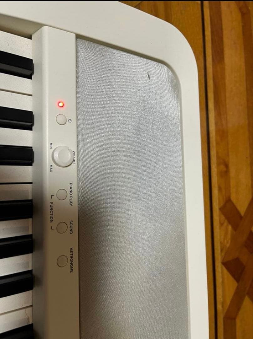 KORG 電子ピアノ B1 ホワイト 88鍵盤 ヘッドホン ペダルつき