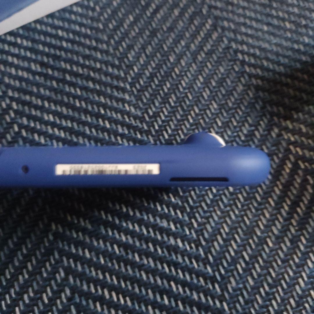 超美品　ニンテンドースウィッチライト