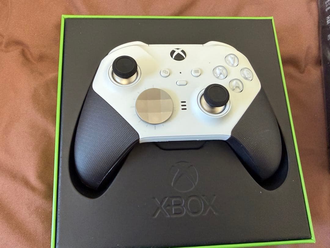 XBOX ELITEワイヤレス コントローラー シリーズ 2 ホワイト