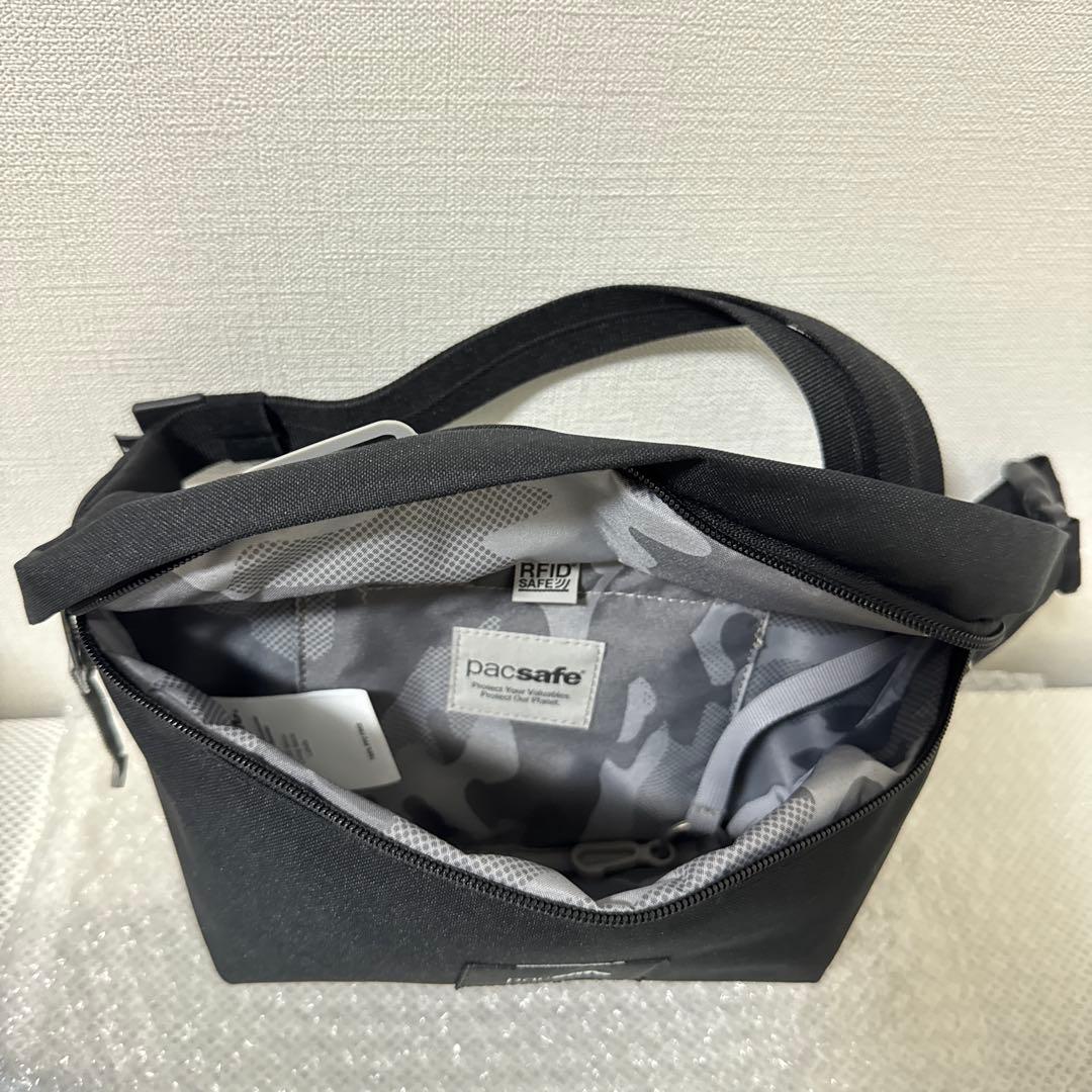 Pacsafe Go Anti Theft Sling Pack/旅行用盗難防止