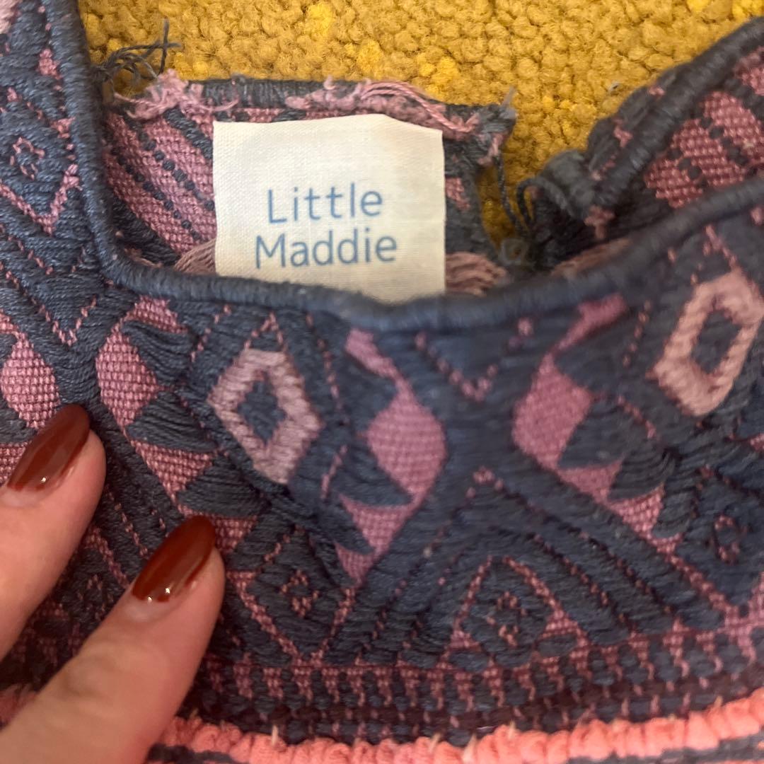 Little Maddie ピンク刺繍ワンピース