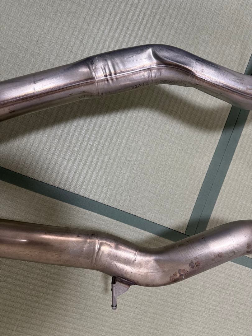 トヨタ GRスープラ 純正マフラー DB06 バルブ無し 奥多摩市直接引渡しのみ