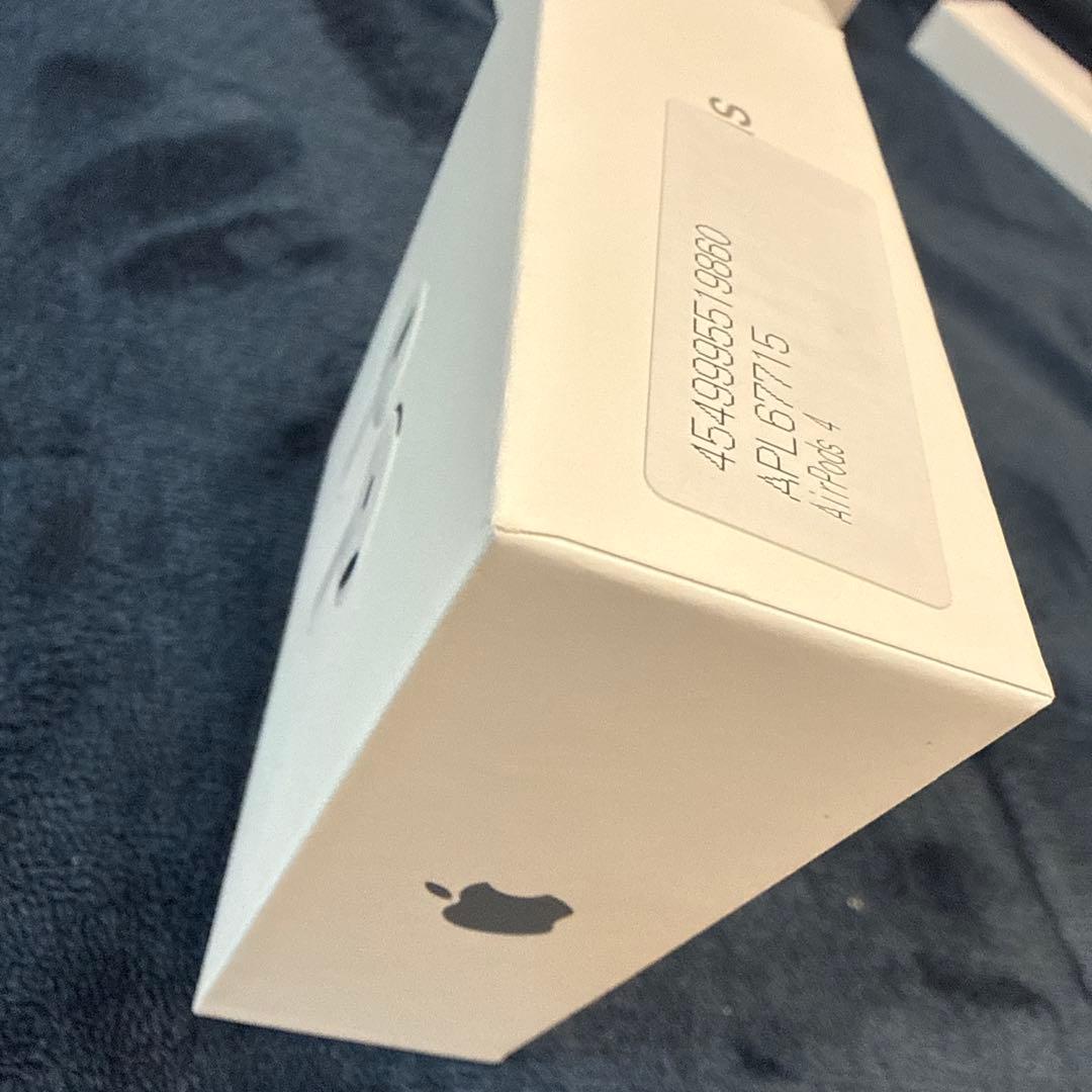 AirPods 4 （ノイズキャンセリング非搭載モデル）　新品未開封