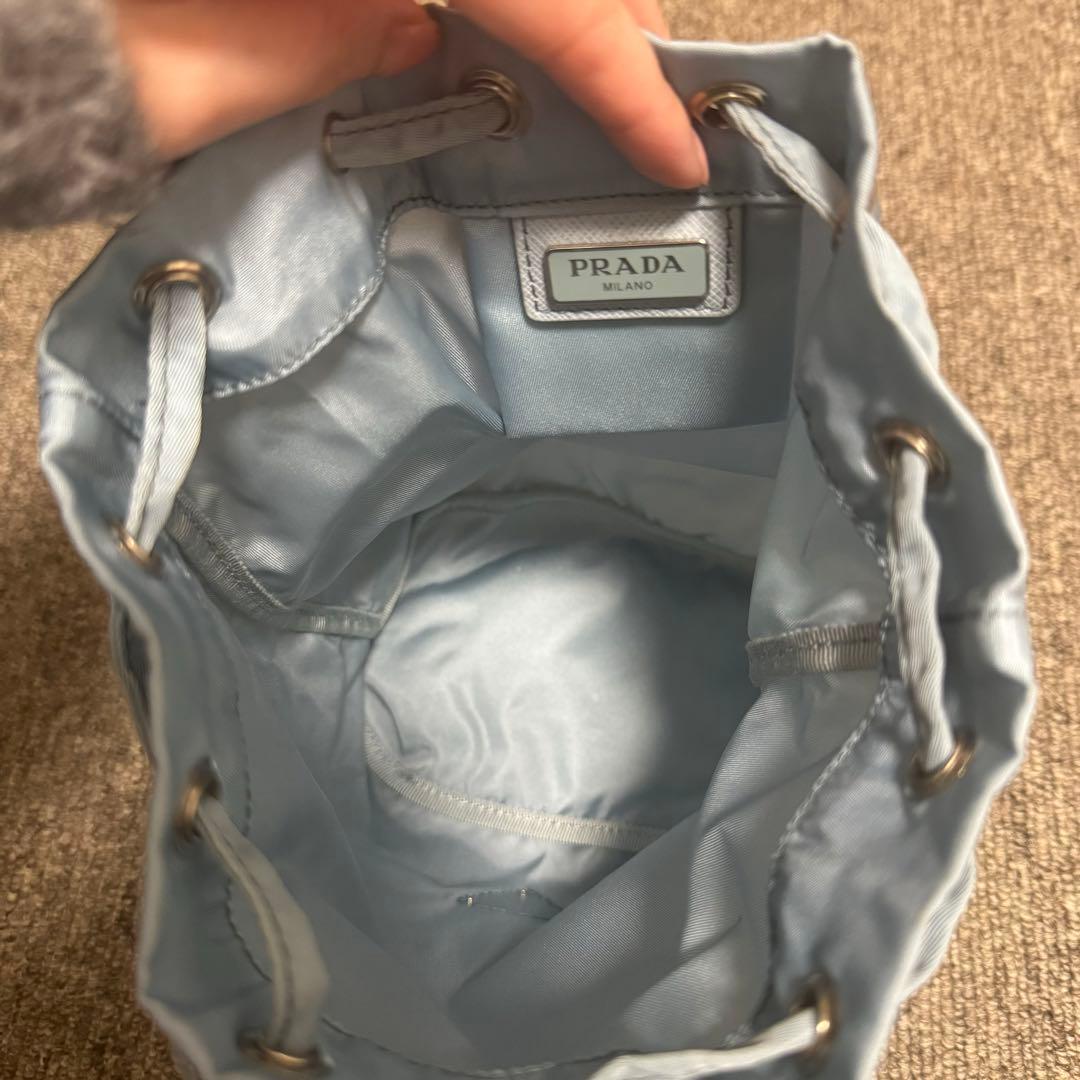 PRADA 巾着バッグ　ナイロン　プラダ