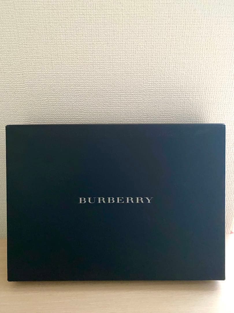 【新品未使用】BURBERRY ウール ストール 膝掛け ベージュ