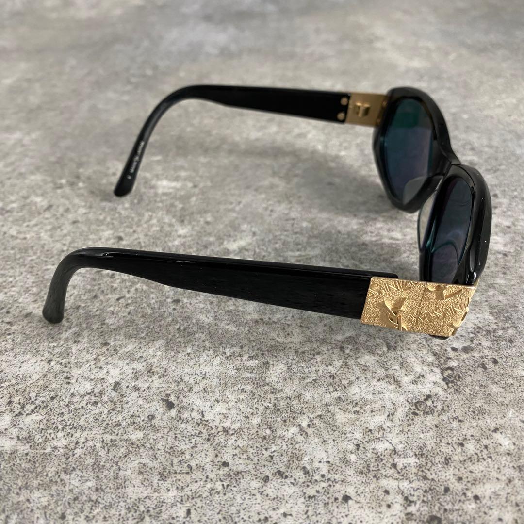 小物 y2k Yves Saint Laurent Oval Sunglasses