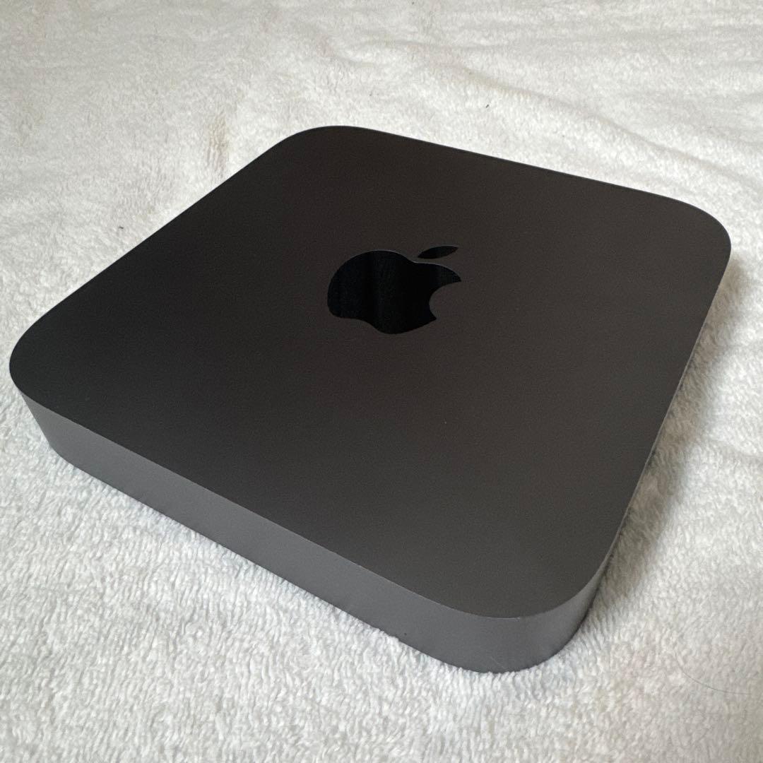 Mac mini 2018 i7 メモリ16gb ssd 256gb