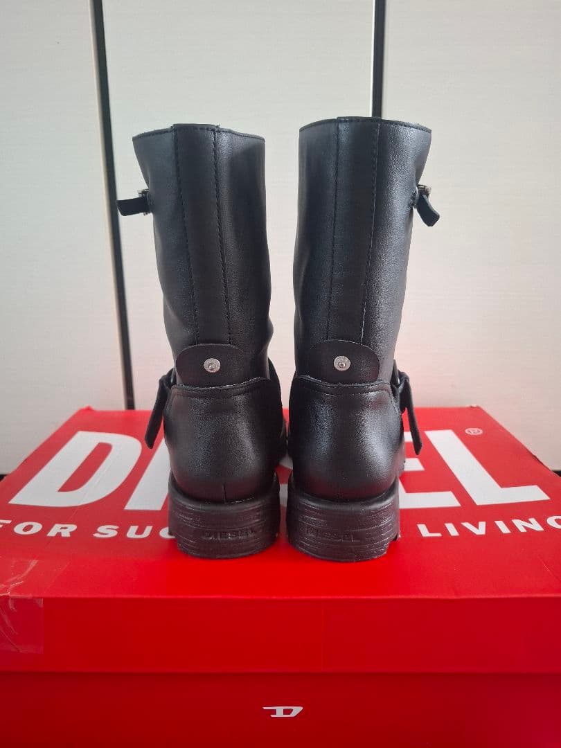 新品未使用　DIESEL　D-HAMMER　レディースレザーエンジニアブーツ