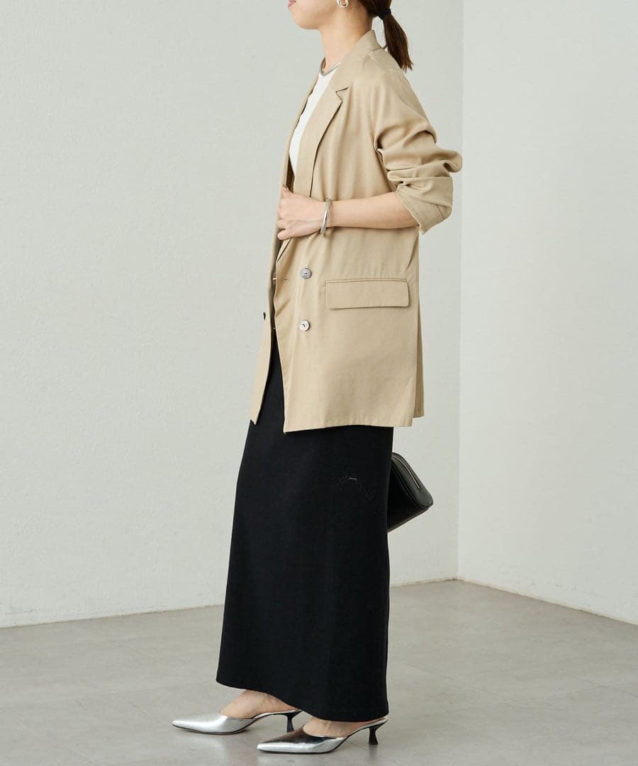 新品　Loungedress リラックスジャケット　ラウンジドレス　ベージュ