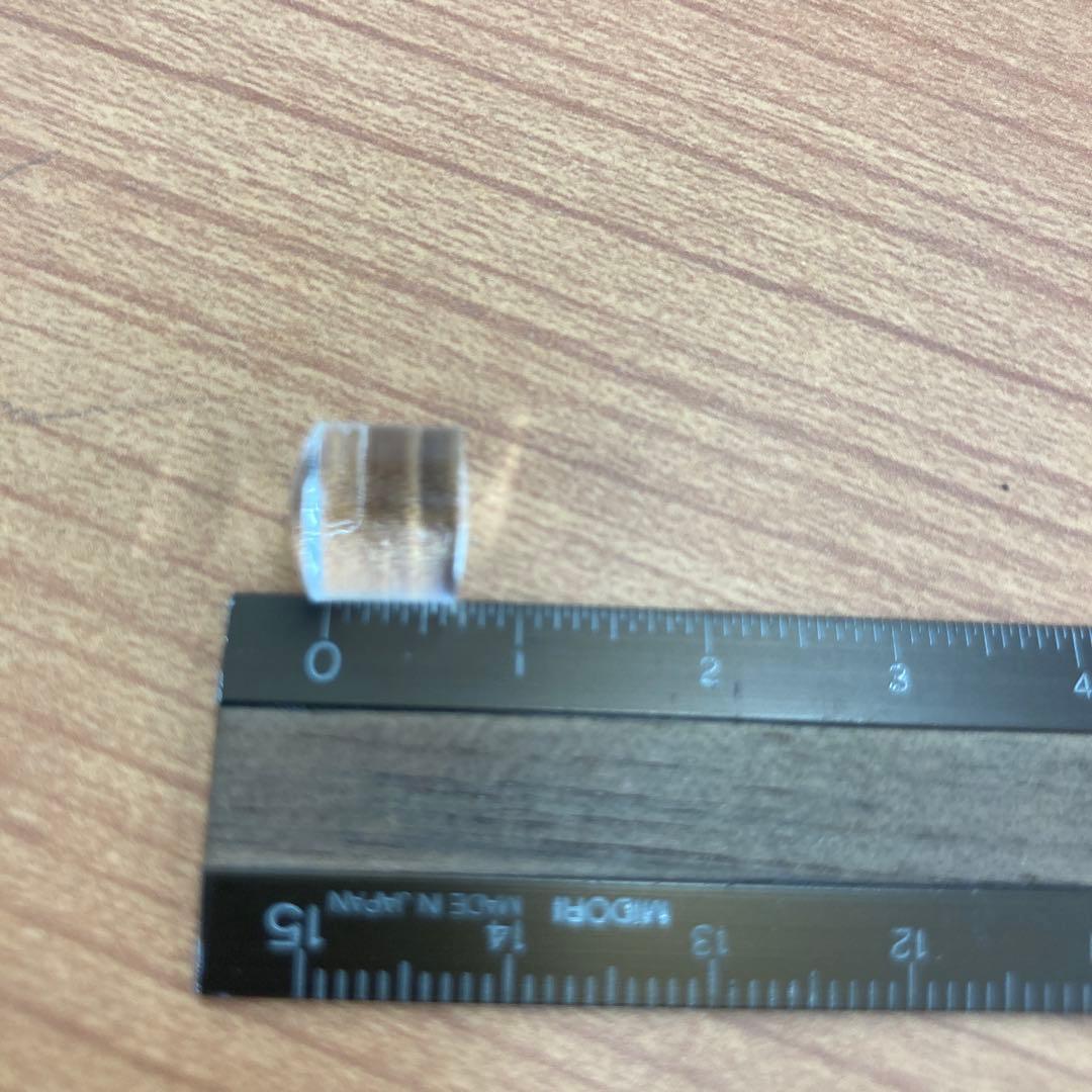 俺の友達が持ったクリアガラス レンズ 1cm