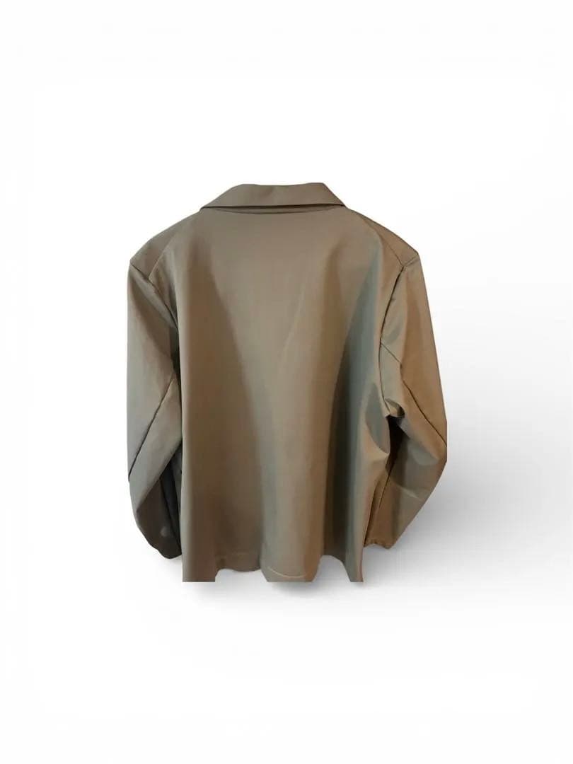 ドン‼️新品・adidas テーラードジャケット カーキ ポリエステル　XL