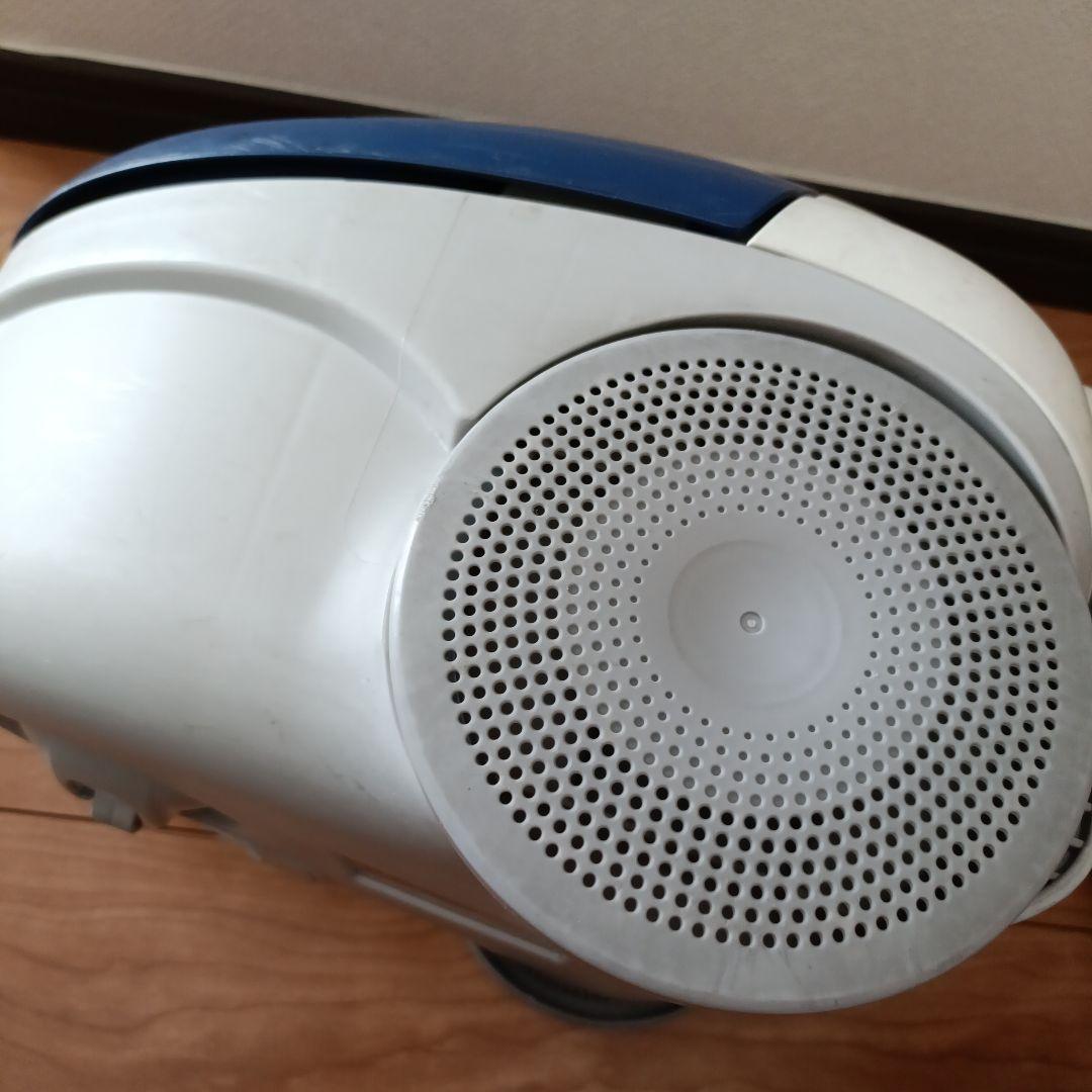 TOSHIBA VC-D50K（2017年製 ）紙パック式掃除機