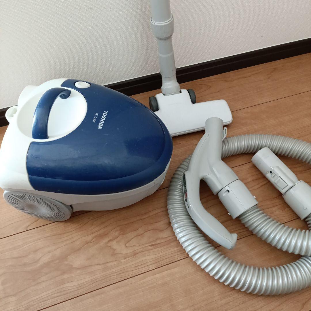 TOSHIBA VC-D50K（2017年製 ）紙パック式掃除機