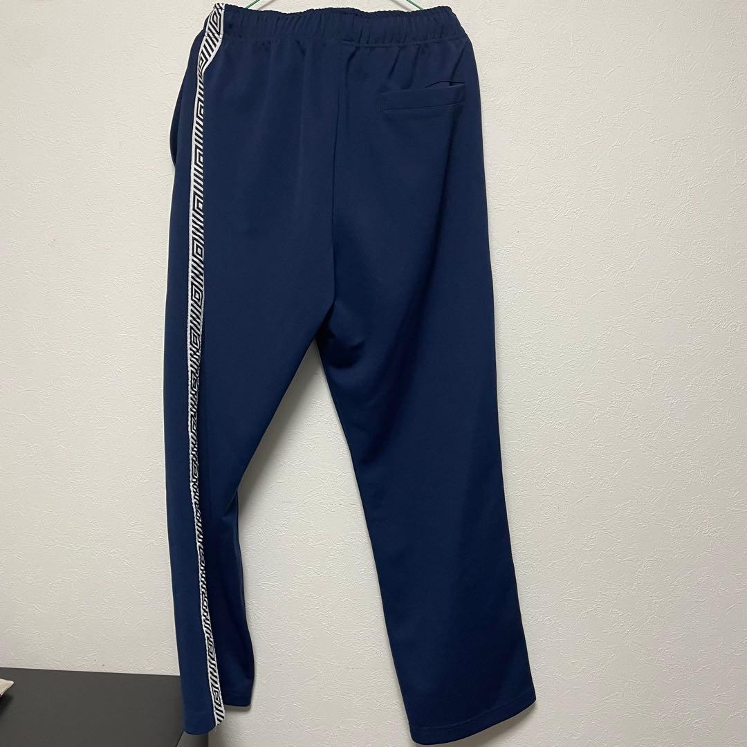 早い者勝ち　UMBRO/アンブロ別注 トラックパンツ　フリークスストア