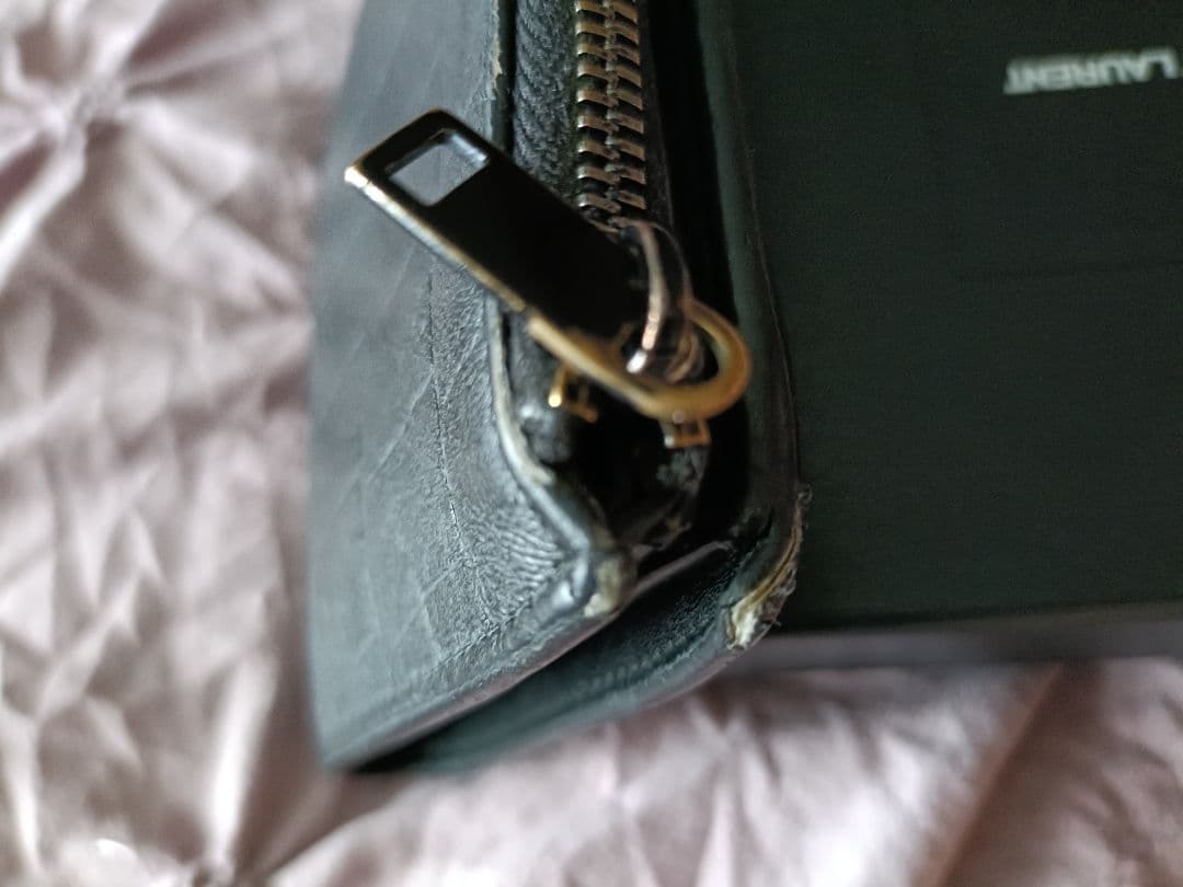 YSL　財布　2つ折り