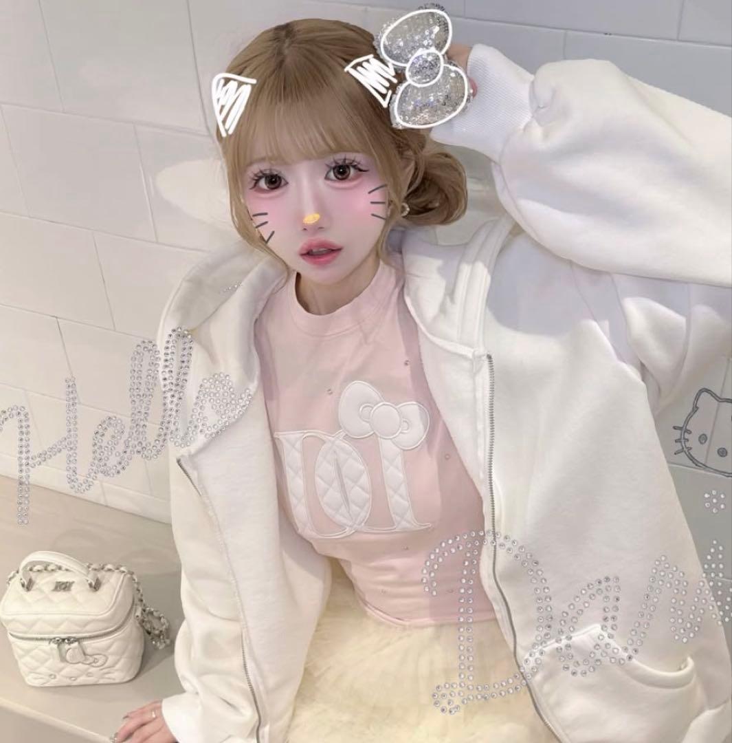定価以下　Hello DarichキルティングアップリケビジューTシャツ ピンク