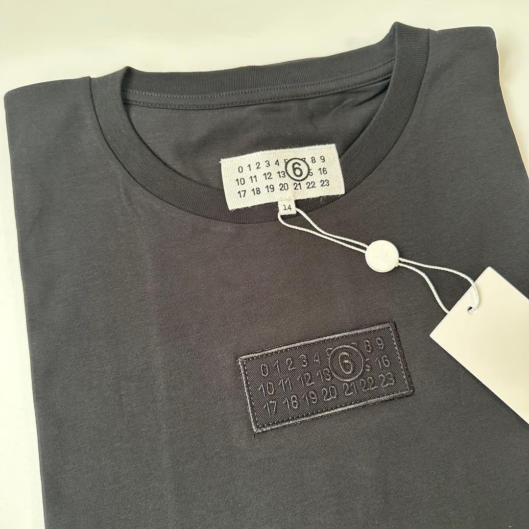 【新品未使用】MM6 Maison Margiela ナンバーロゴ Tシャツ