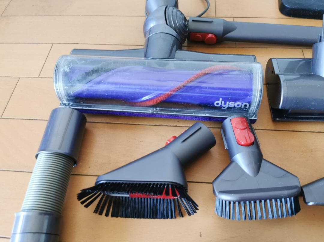 [分解洗浄/連続50分動確済]Dyson v10 sv12/ 付属8点スタンド付