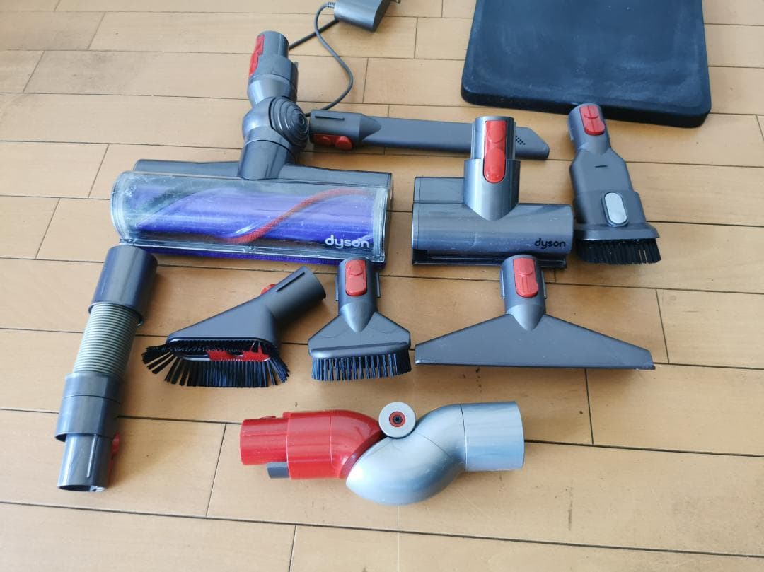 [分解洗浄/連続50分動確済]Dyson v10 sv12/ 付属8点スタンド付