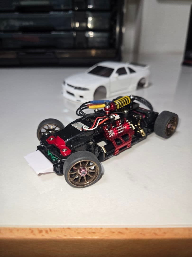 ミニッツ ＭＲ-03 EVO 33 GT-Rボディ付き