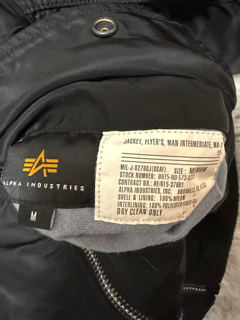 ジャケット・アウター 1806 Alphaindustries MA1 Flight Jacket
