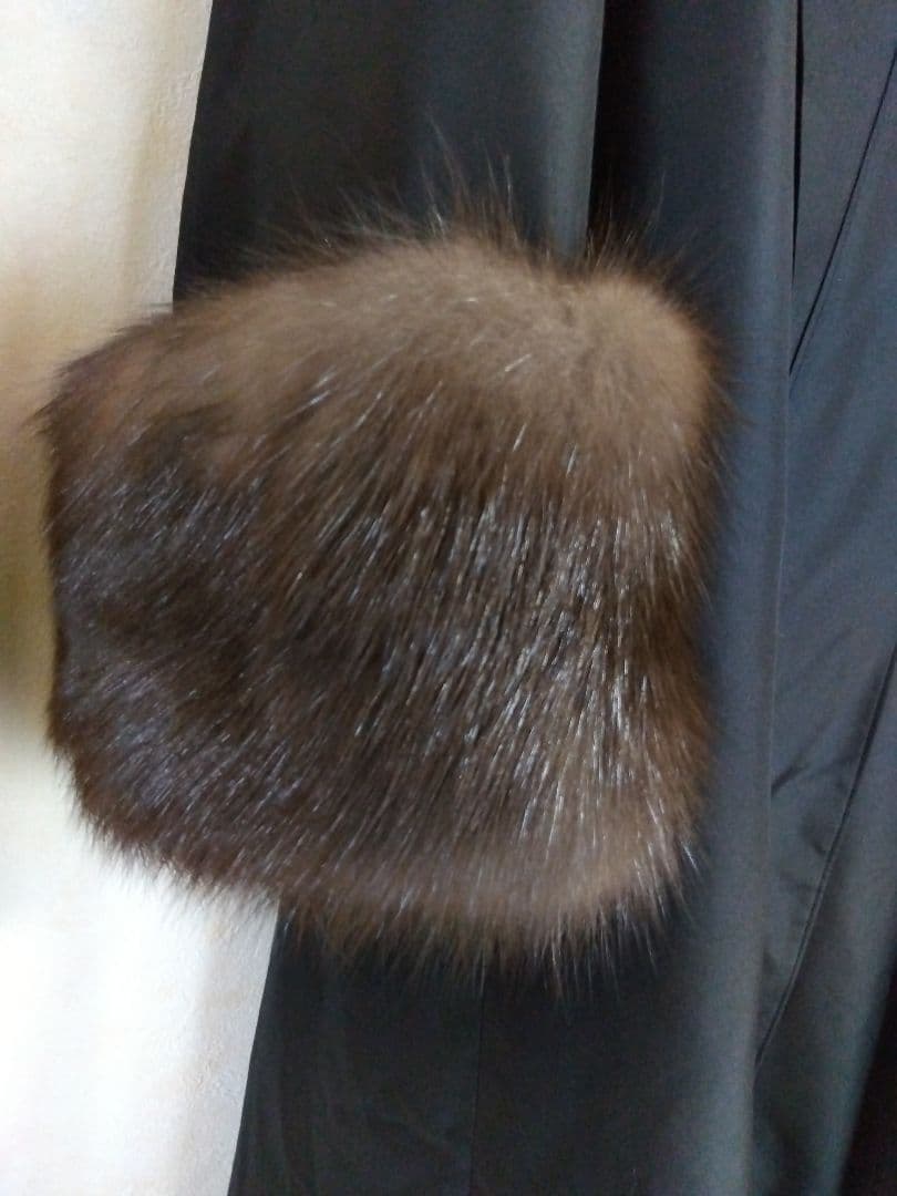 人気のKB fur ロシアンセーブル ミンクのロングコート