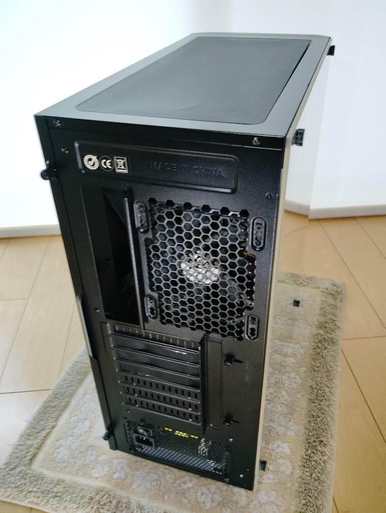 ThermalTakeＨ26＋玄人志向６００ｗ電源