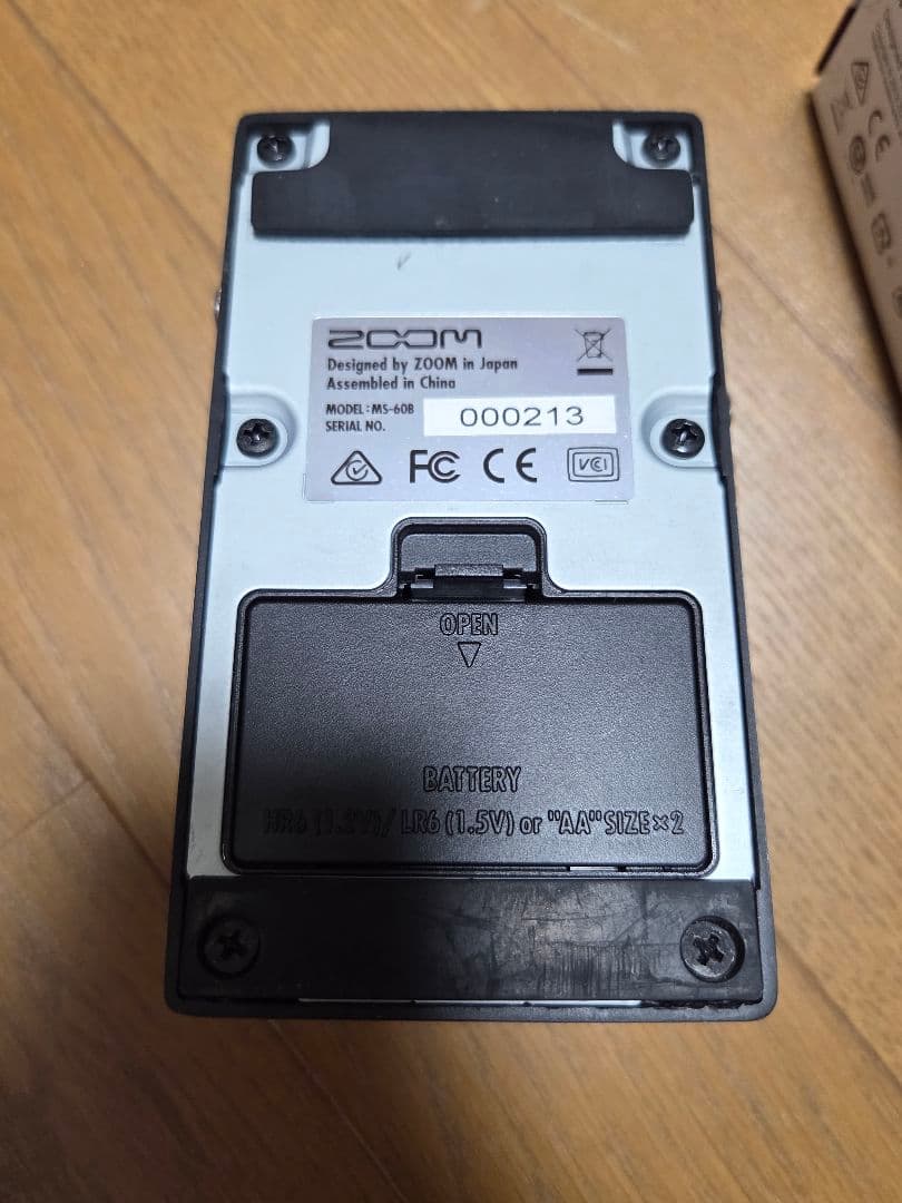 ZOOM MS-60B ベースエフェクター　black