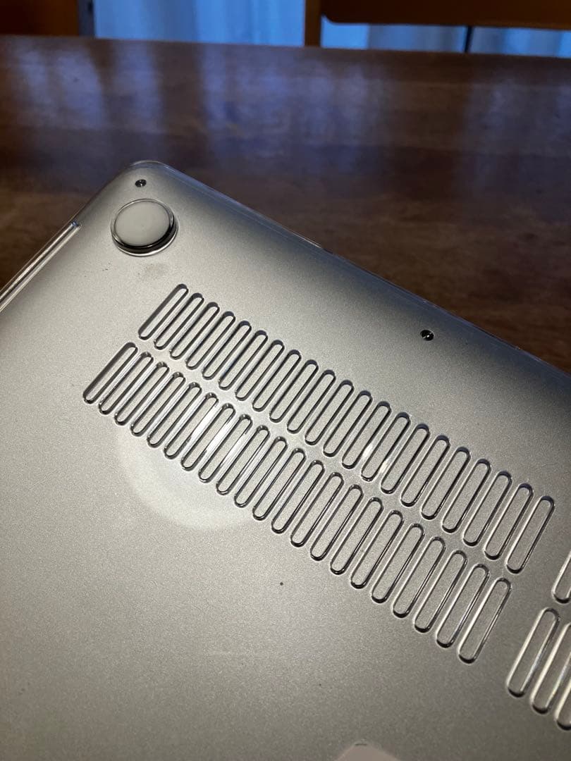 美品⭐︎MacBook Pro 2020 箱・クリアカバー付