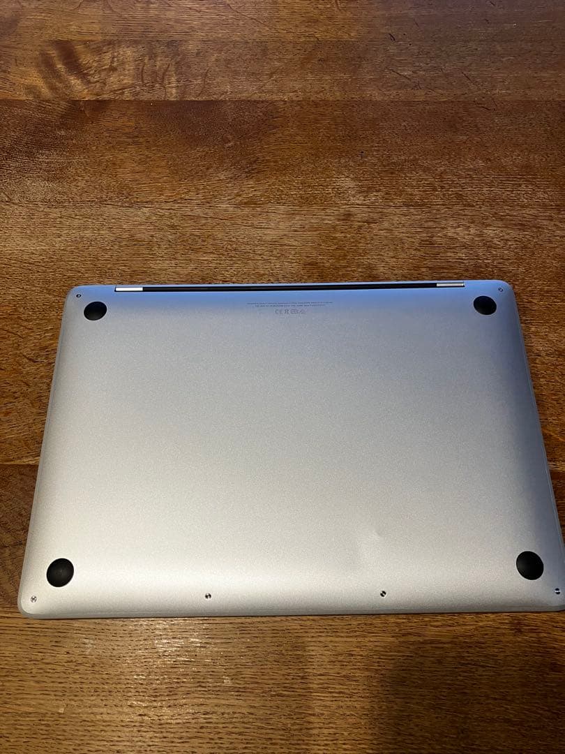 美品⭐︎MacBook Pro 2020 箱・クリアカバー付