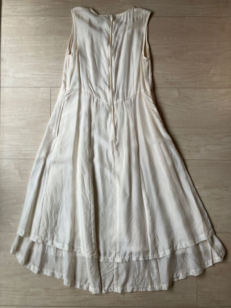 2013年　COMME des GARÇONS ノースリーブシルクワンピース