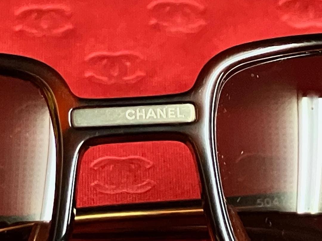 美品 CHANEL シャネル ブラウン サングラス ケース付き アルコール除菌済