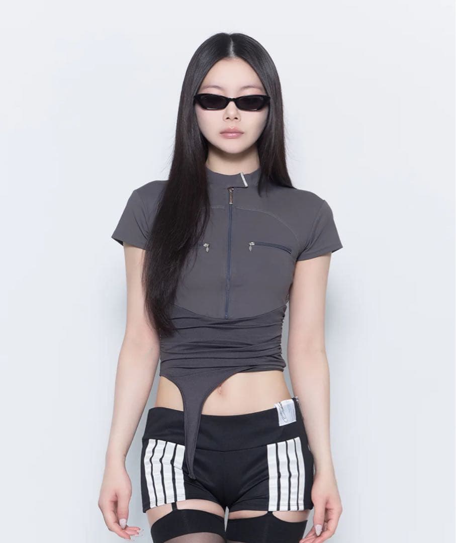 トップス zip asymmetric tops THEREDTHREAD