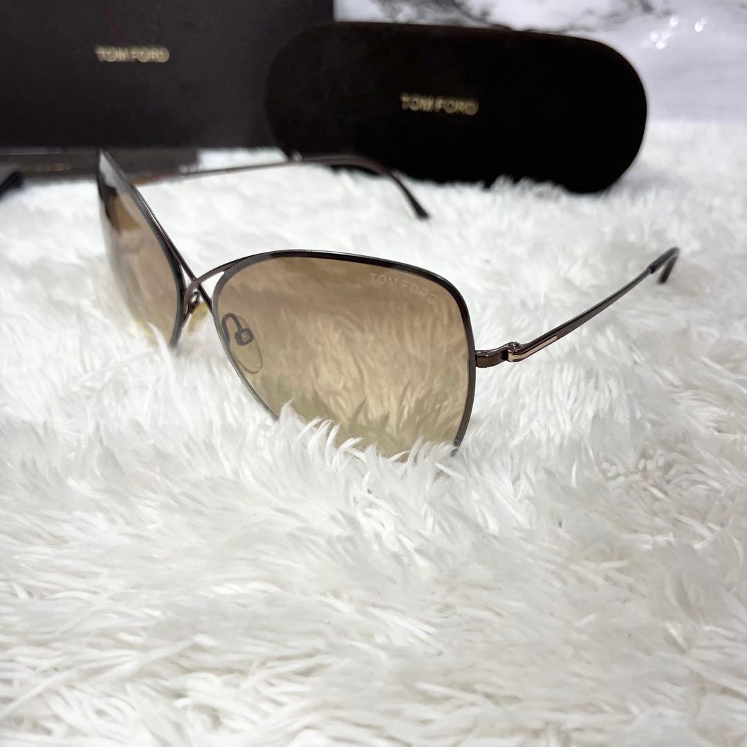 【正規品】TOM FORD トムフォード TF250 キャットアイ サングラス