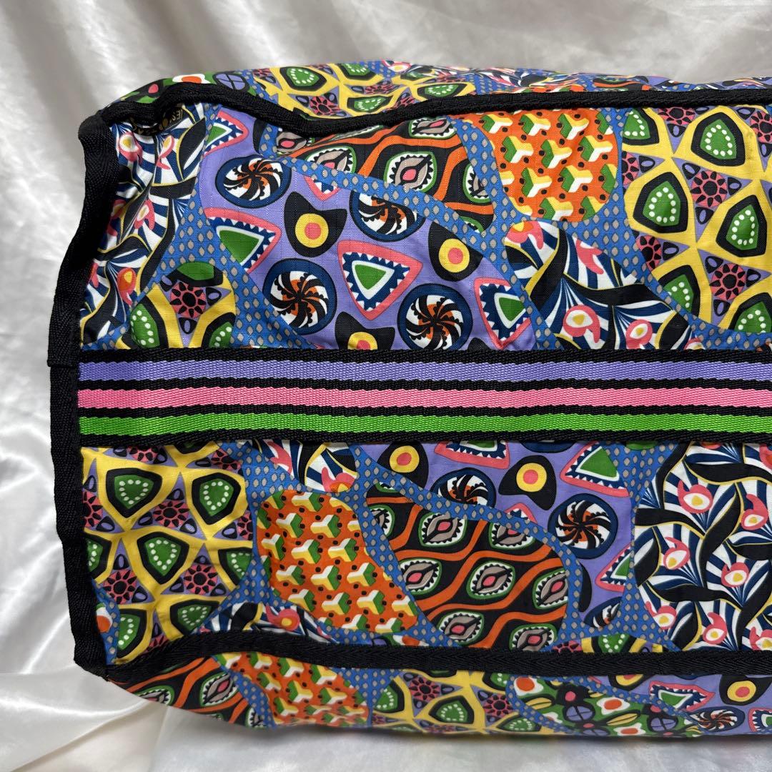LeSportsac レスポートサック　ボストンバック　カラフル　総柄　派手