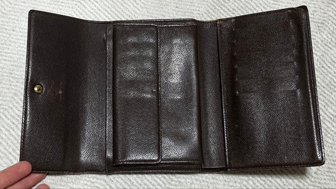 LOUIS VUITTON 財布