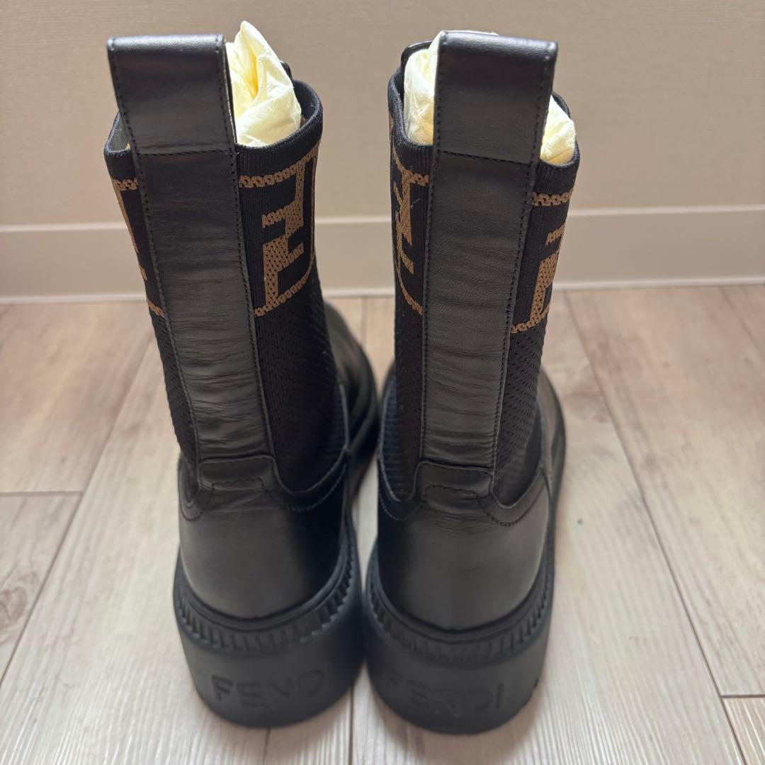フェンディ　36約23cm ドミノブーツズッカ　ブラック