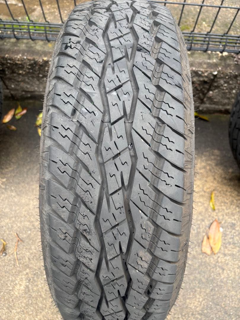タイヤ・ホイール TOYO TIRES OPEN COUNTRY A/T EX 215/70R16