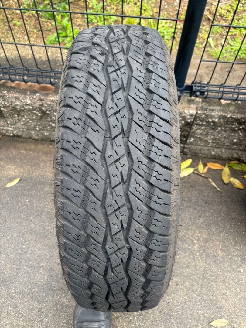 タイヤ・ホイール TOYO TIRES OPEN COUNTRY A/T EX 215/70R16
