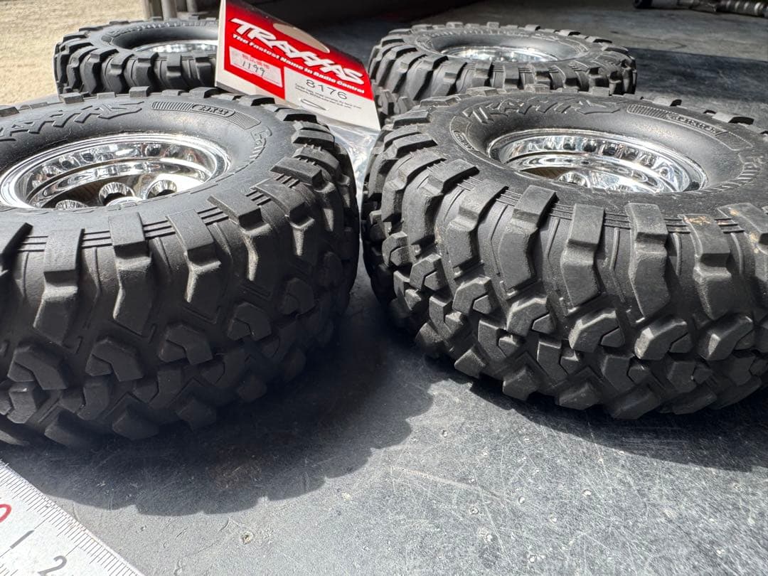 トラクサス 装着品 タイヤ trx4 ハイトレイル traxxas 2.2インチ