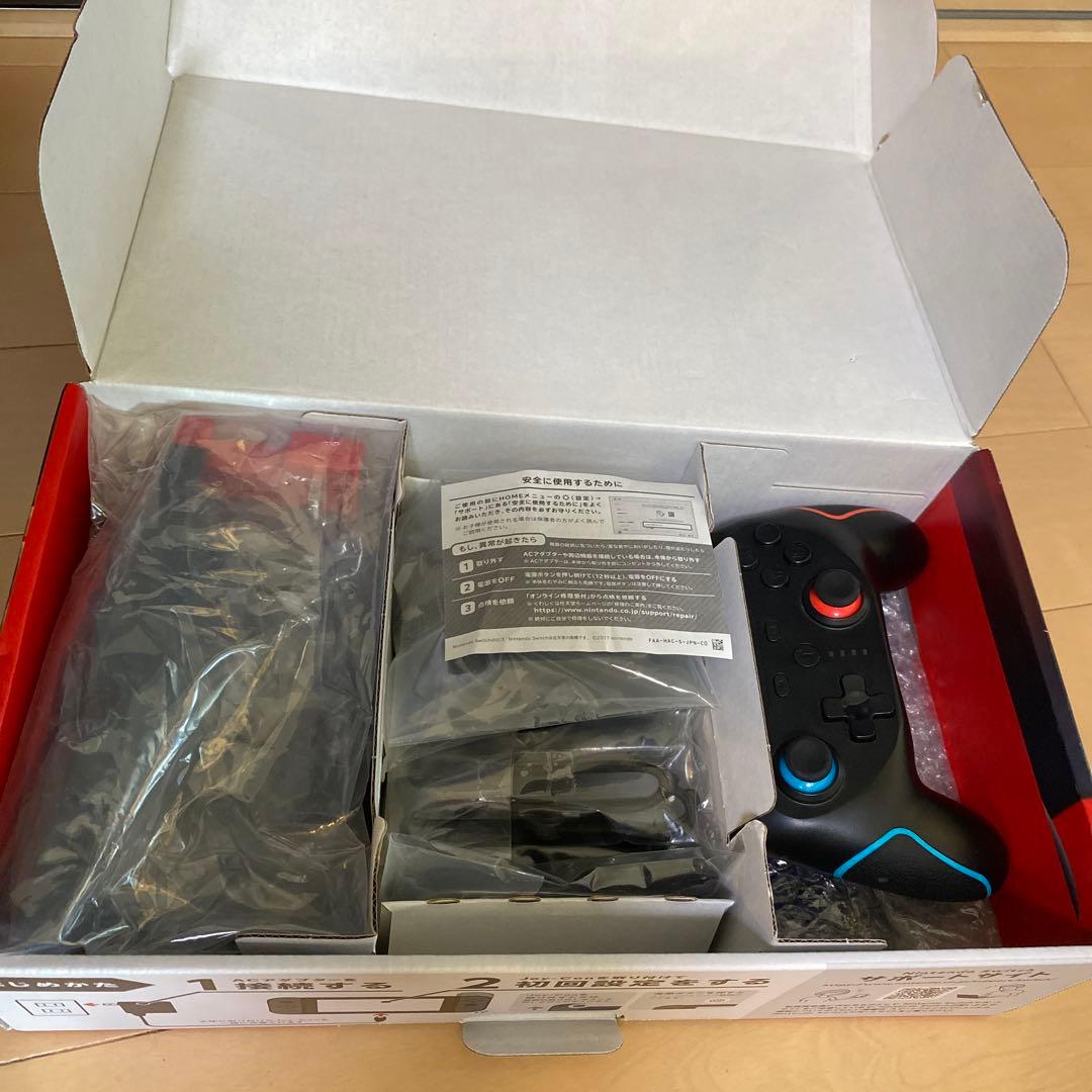 Nintendo Switch本体 (Joy-Con無し)+ ドック 社外付属品