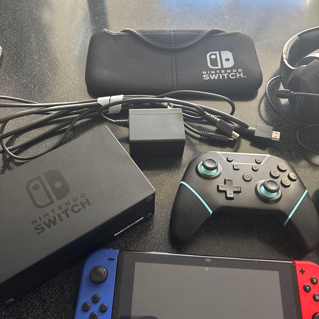Nintendo Switch 本体+プロコントローラー+ジョイコンセット