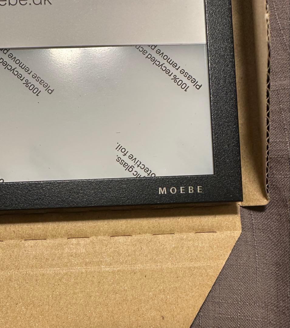 新品未使用　MOEBE フレーム A3 ブラック