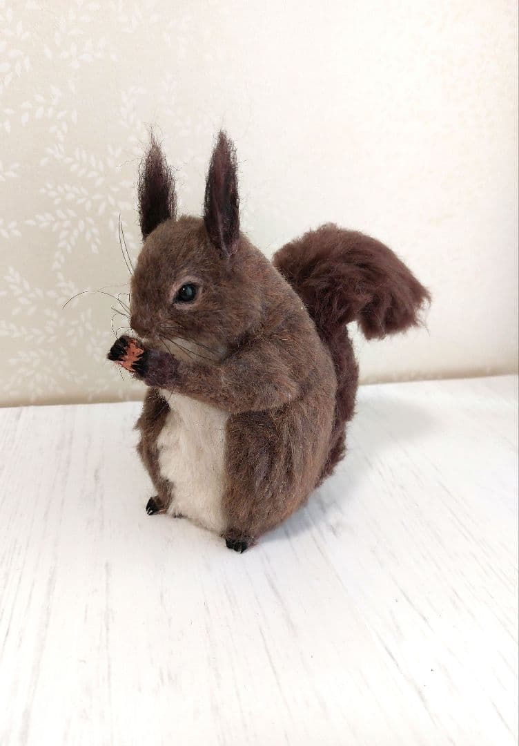 羊毛フェルト　エゾリス