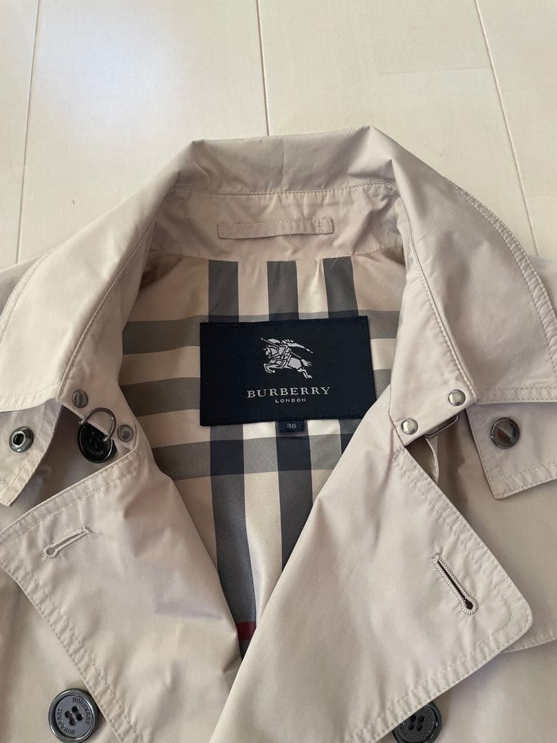 Burberry ベージュ トレンチスプリングコート