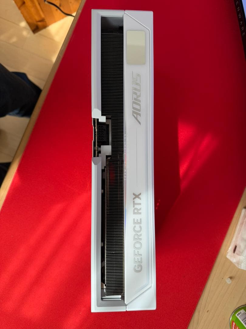 グラフィックボード・グラボ・ビデオカード Gigabyte AORUS RTX 5090 MASTER ICE 32G