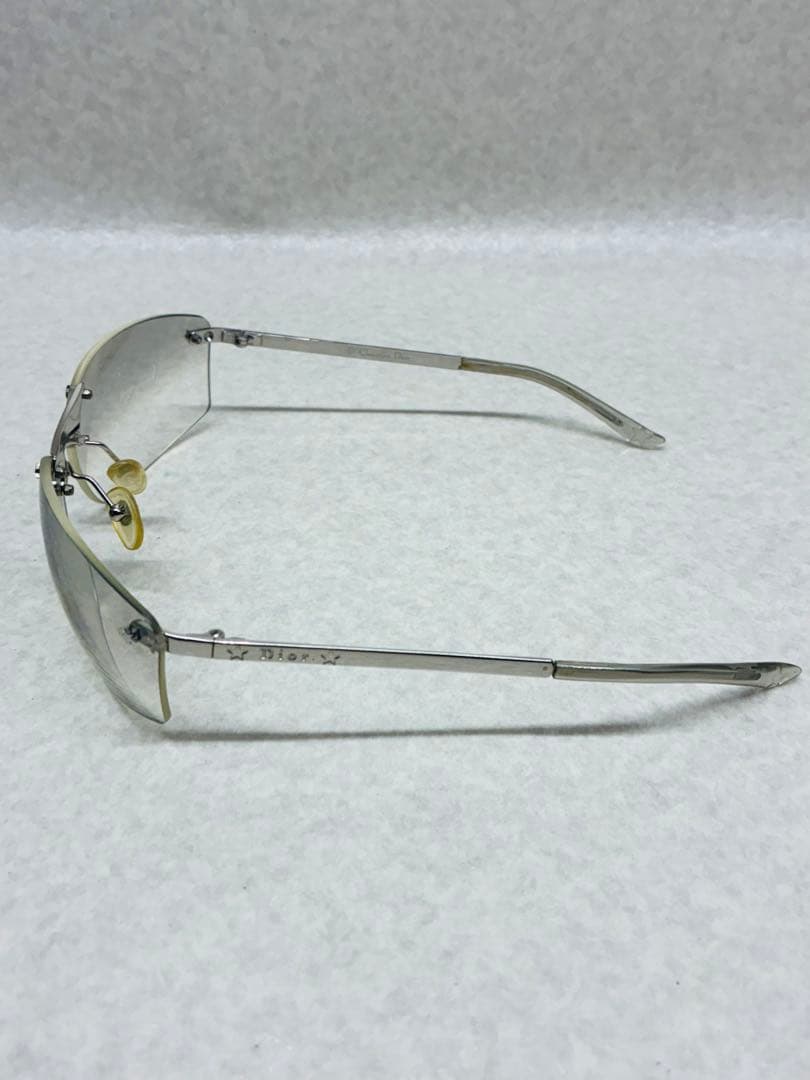希少レア クリスチャン・ディオール D ior リムレス サングラスYB7NN