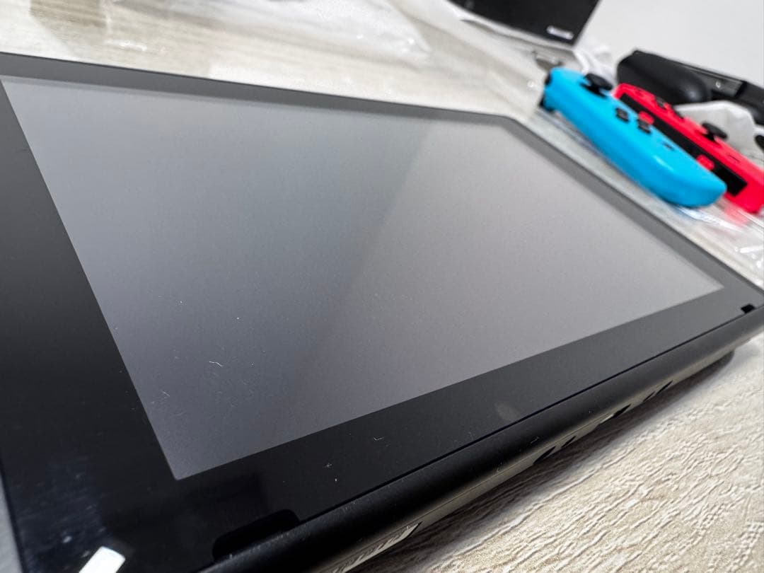 【おまけ付】Switch 本体 ネオンブルーレッド付属品完備【バッテリー強化版】
