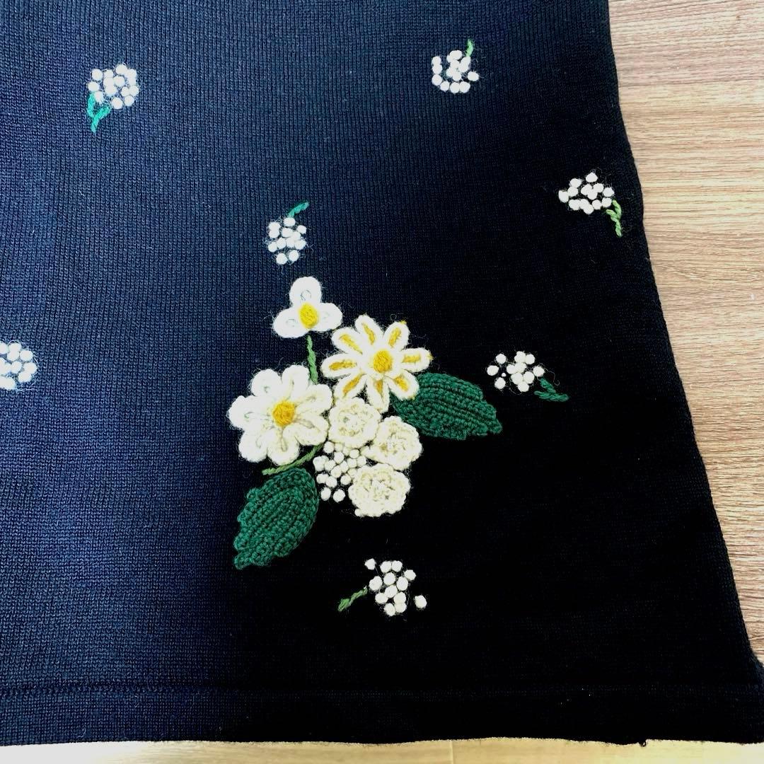 ロングニットカーディガン立体フラワー刺繍ビーズ付きブラック大きいサイズLL〜3L