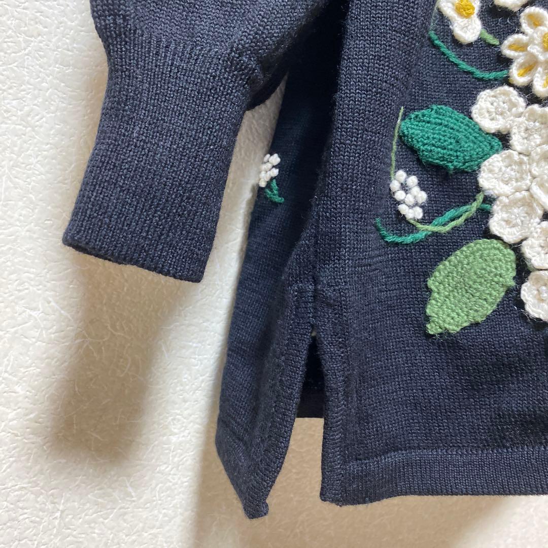ロングニットカーディガン立体フラワー刺繍ビーズ付きブラック大きいサイズLL〜3L
